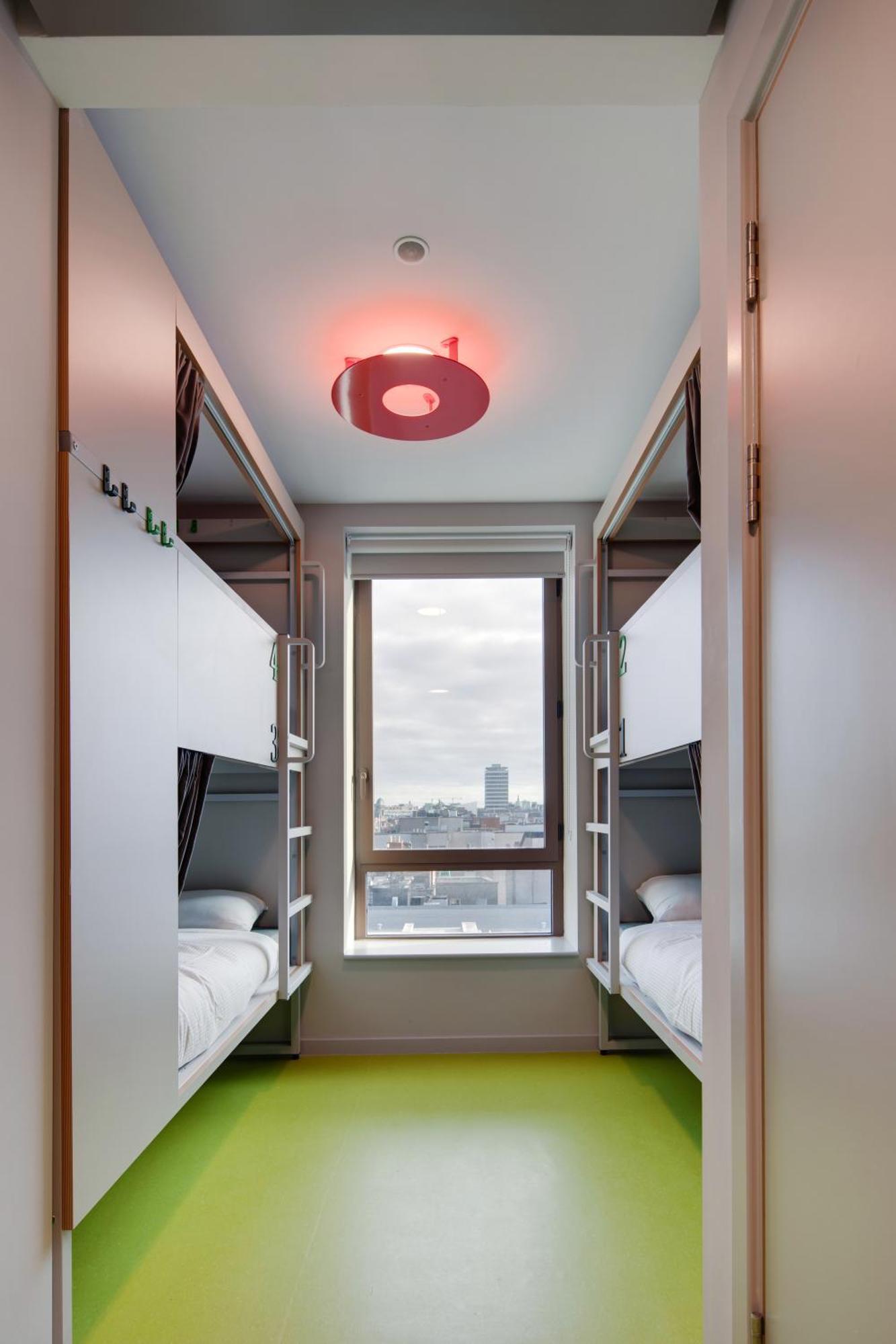 Clink I Lar Hostel Dublin Exterior photo