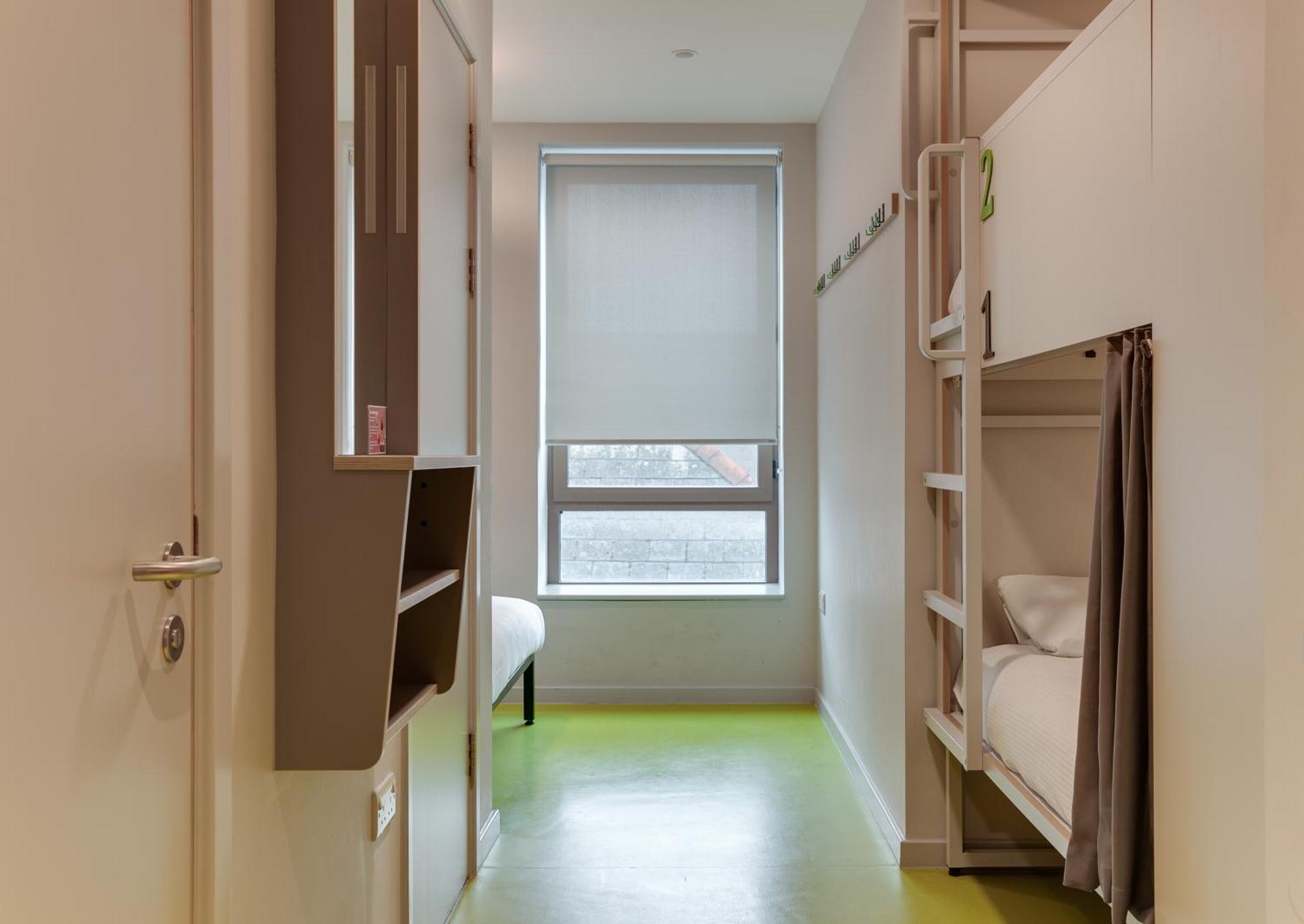 Clink I Lar Hostel Dublin Exterior photo